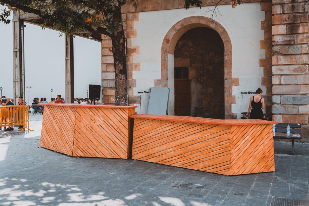 Mobile bar